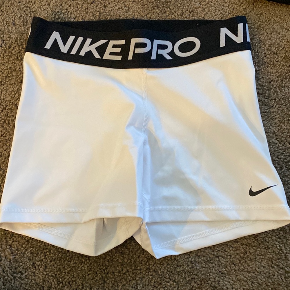 Nike Pro 3” short